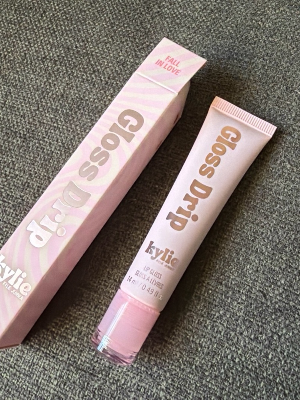 Kylie Cosmetics Gloss Drip Lip Gloss - Fall in Love